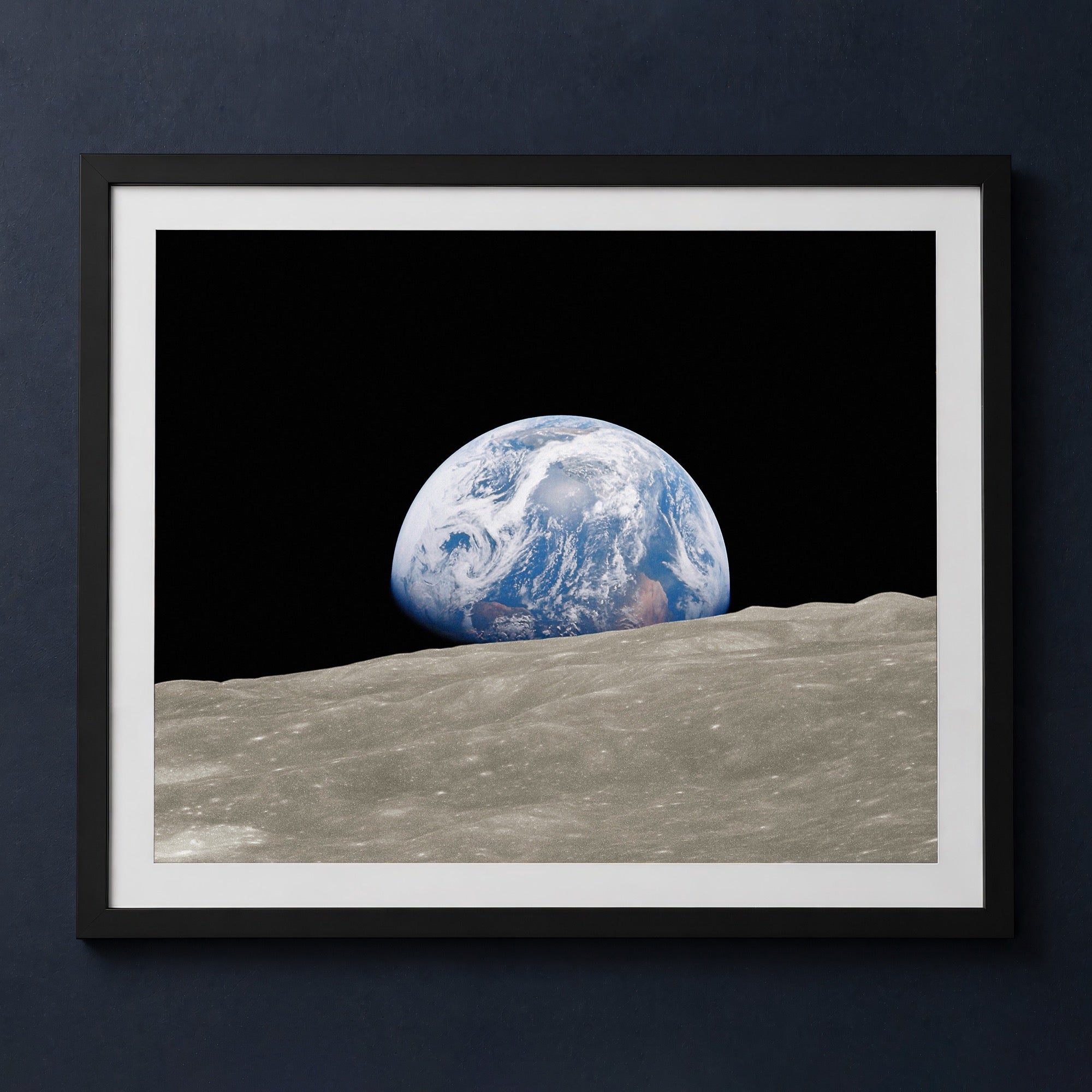 絵画 Earth The Famous Apollo 8 Earth Rise One: Remastered | Sky Image Lab
