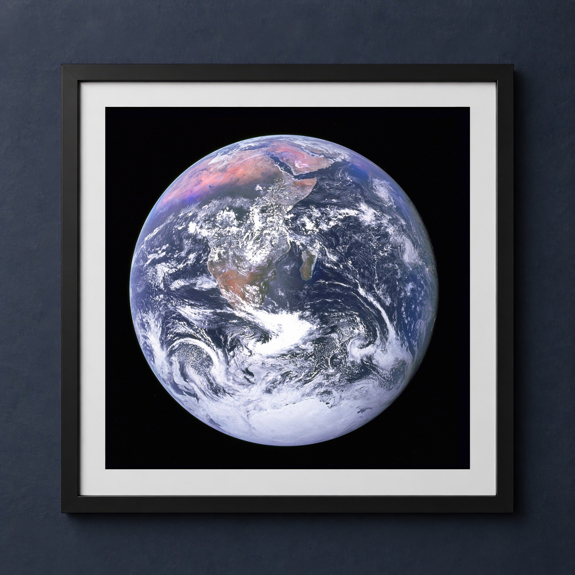 The Iconic Apollo 8 Earthrise Photo | Sky Image Lab