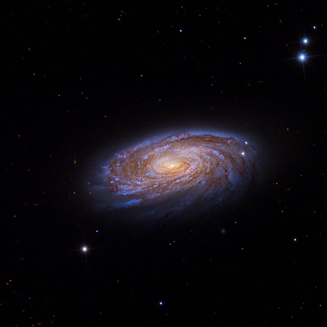 M88 Spiral Block - high resolution space images - Sky Image Lab