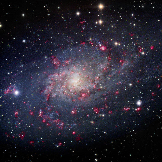 M33 Spiral Galaxy in Trianglum - high resolution space images - Sky Image Lab