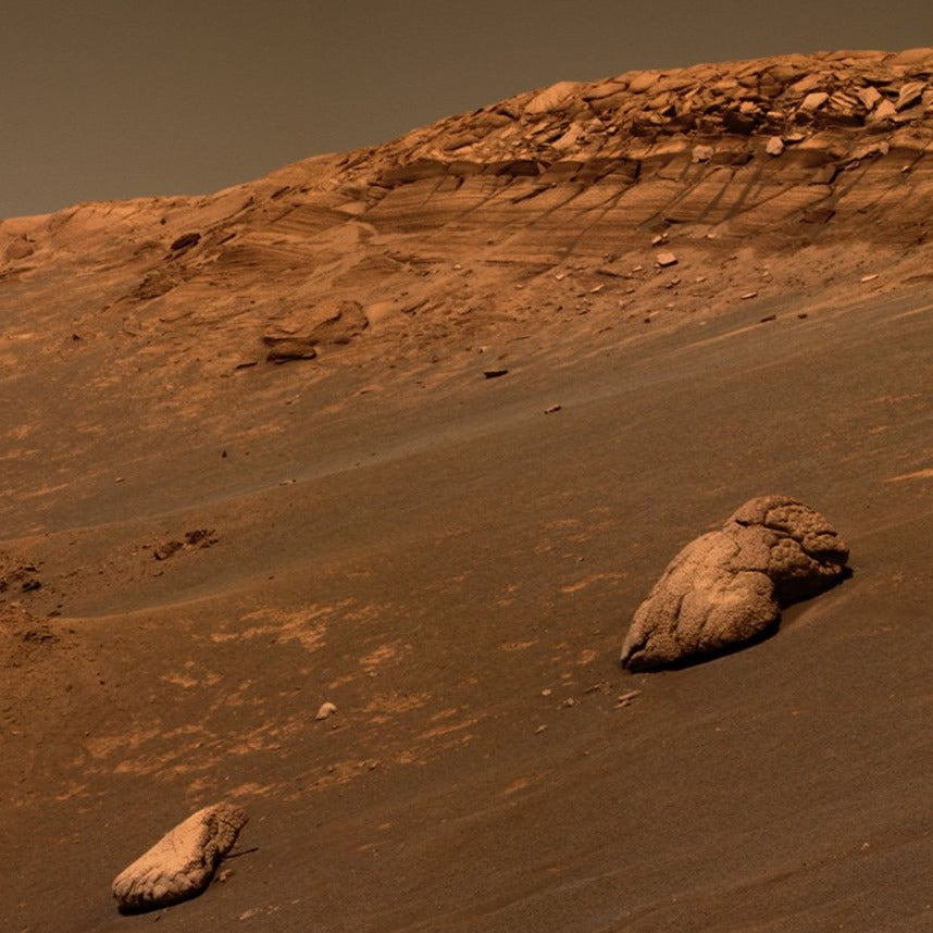 Mars Wopmay Rock - high resolution space images - Sky Image Lab